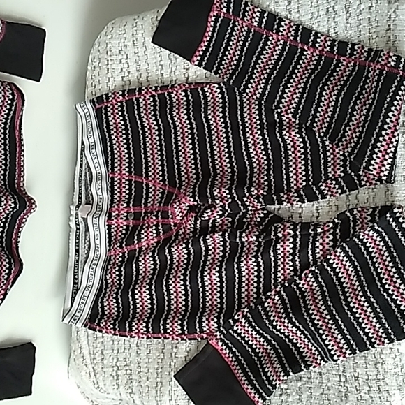 Victoria’s secrets thermal shirt/bottoms sleepwear. - Picture 2 of 12